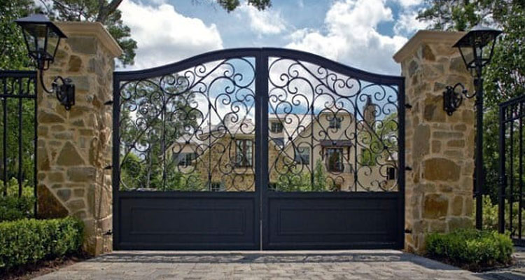 Electric Driveway Gate Installation Belmont Heights